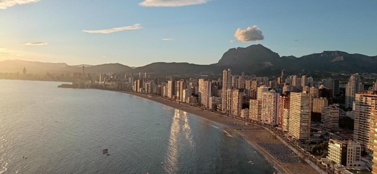 Las Mejores Vistas De Benidorm. Buitenkant foto